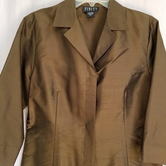 Infinity Silk Blouse - Picture 2 of 3